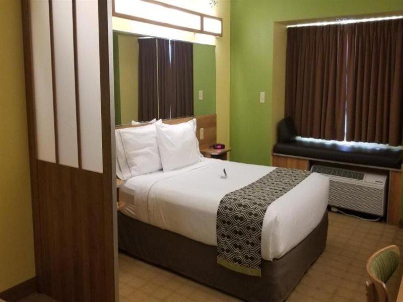 Microtel Inn & Suites By Wyndham Delphos Zewnętrze zdjęcie