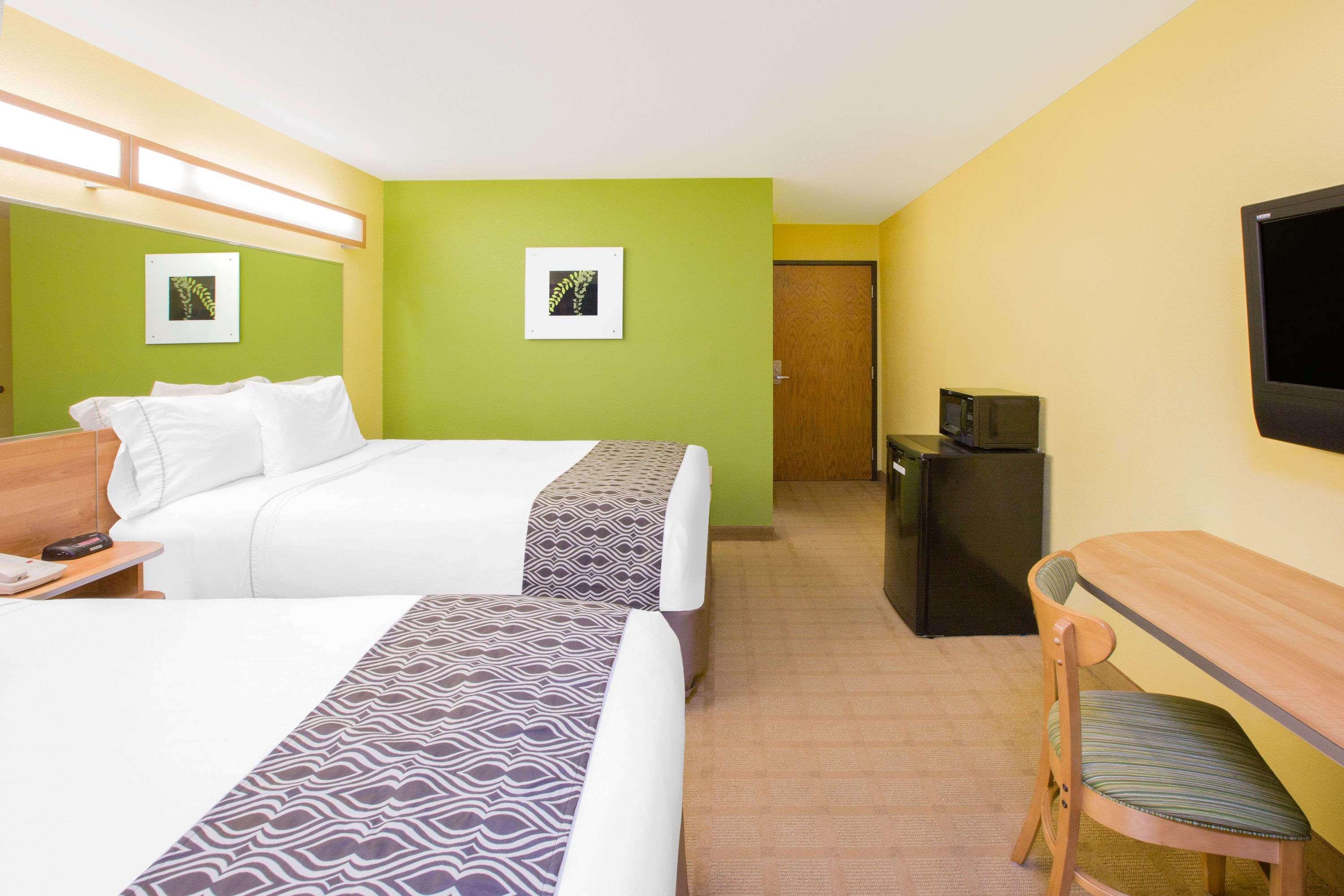 Microtel Inn & Suites By Wyndham Delphos Zewnętrze zdjęcie