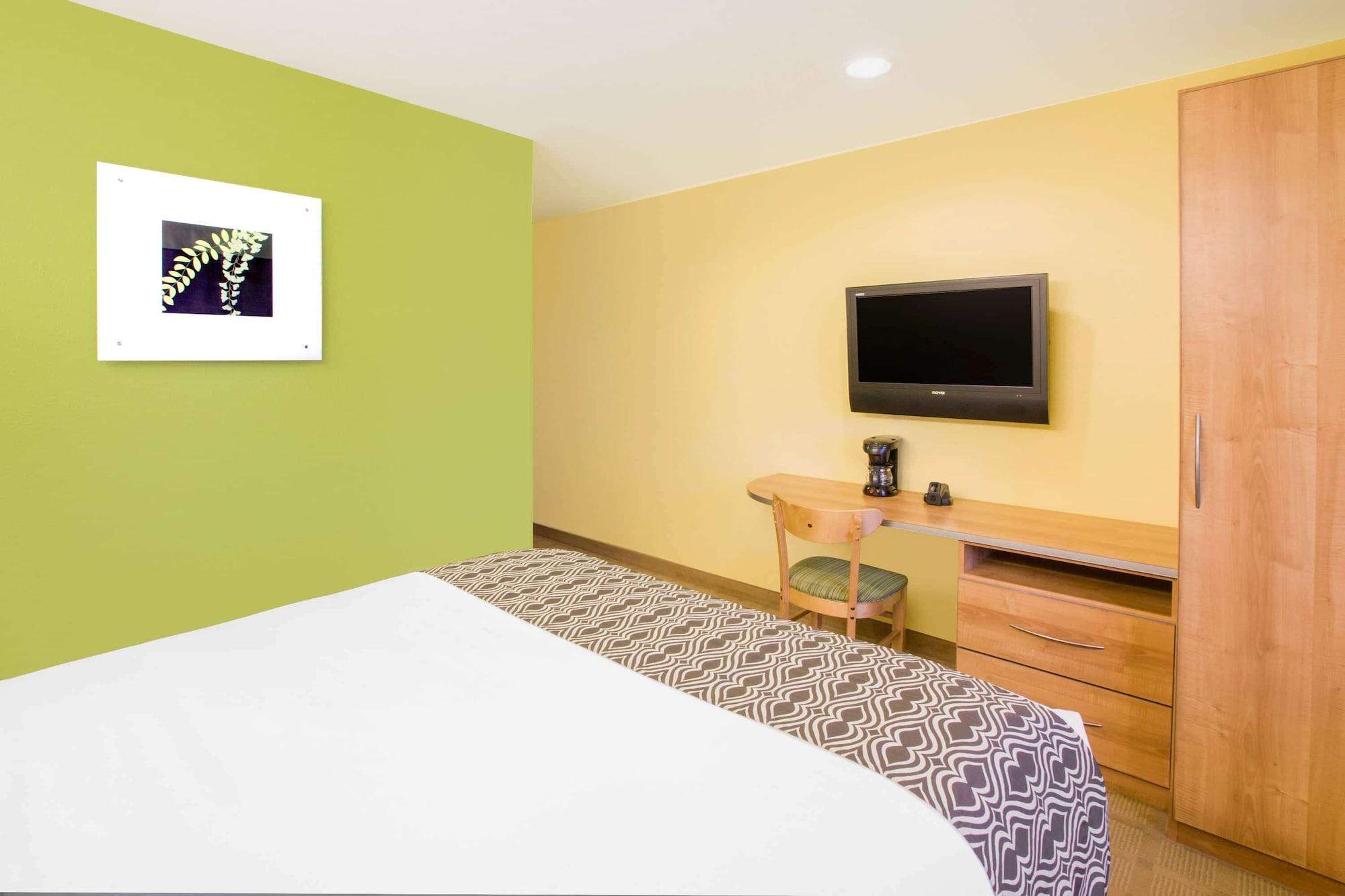 Microtel Inn & Suites By Wyndham Delphos Zewnętrze zdjęcie