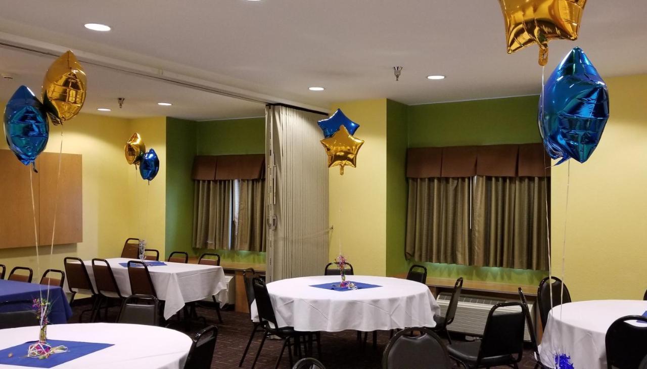 Microtel Inn & Suites By Wyndham Delphos Zewnętrze zdjęcie